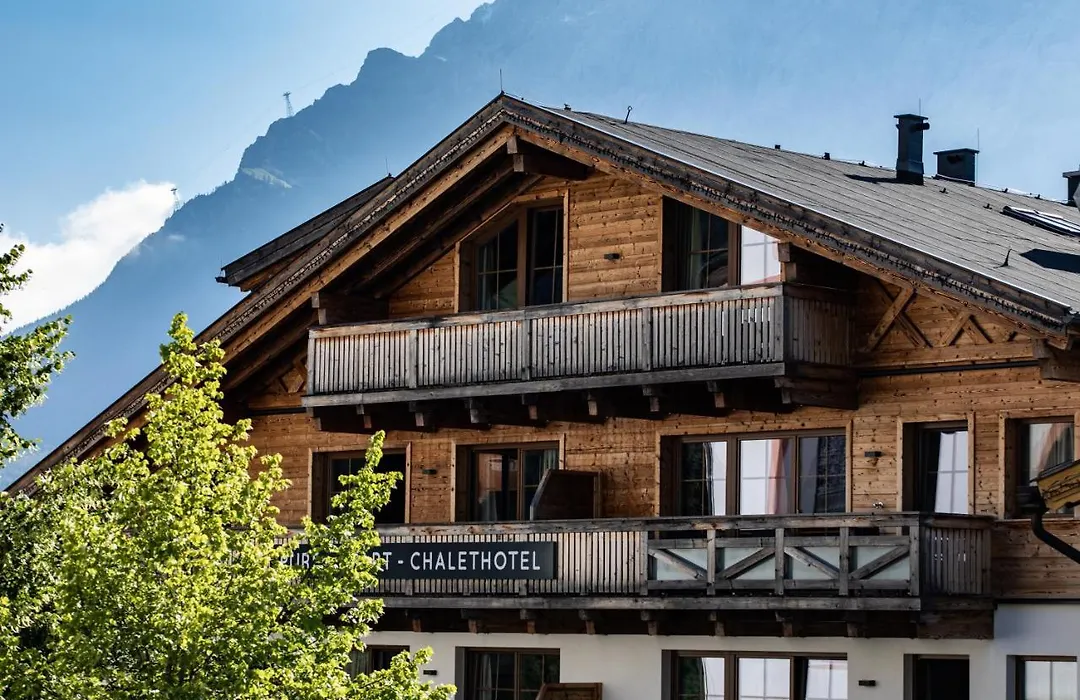 Pur Suites & Chalets-1